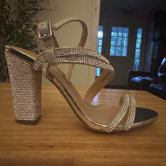 Wedding Shoes - Picture 1 of 1